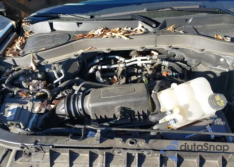 2023 Ford Explorer Xlt z USA, uszkodzony, nr VIN 1FMSK8DH6PGB00862